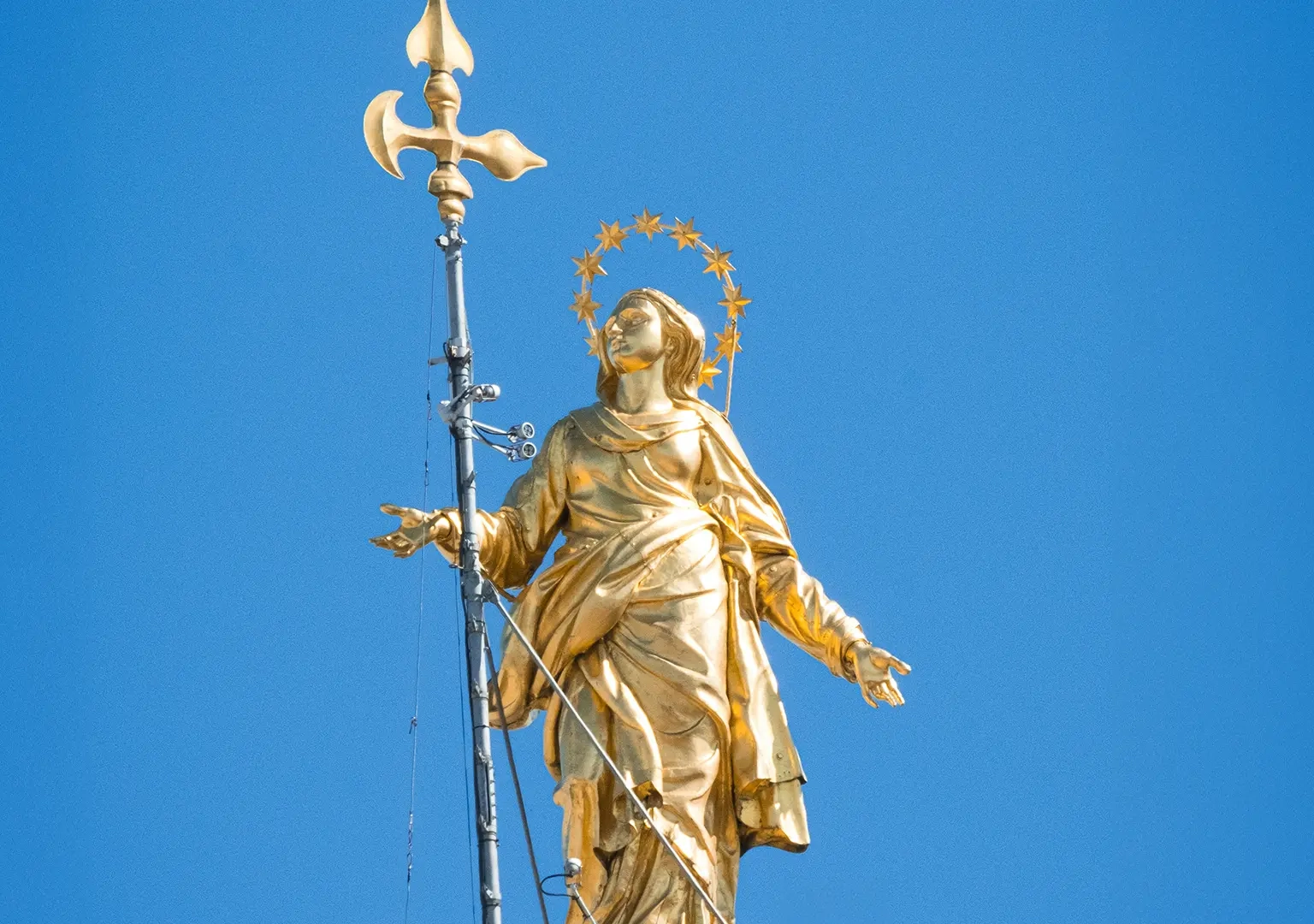 Statue of the Madonnina of Milan Cathedral